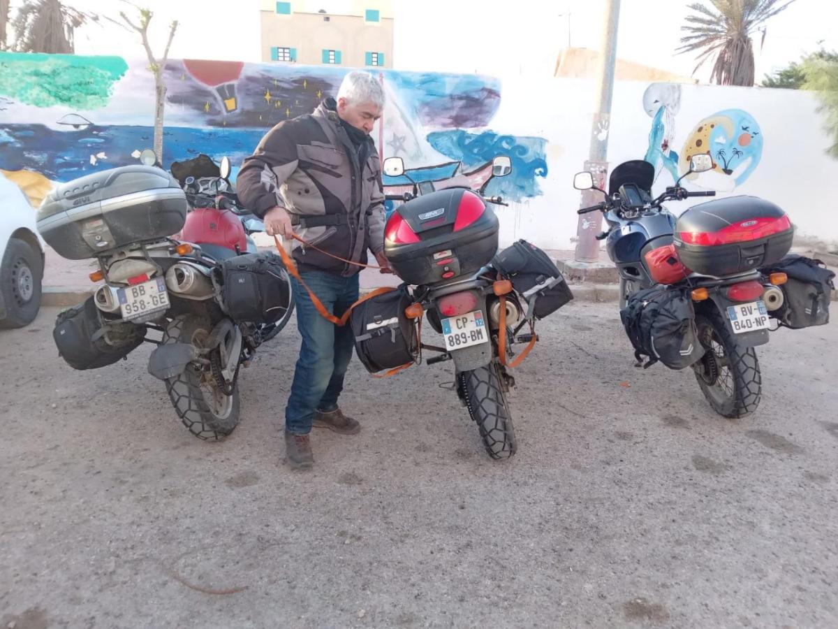 Hotel El Ghazi Tarfaya ภายนอก รูปภาพ