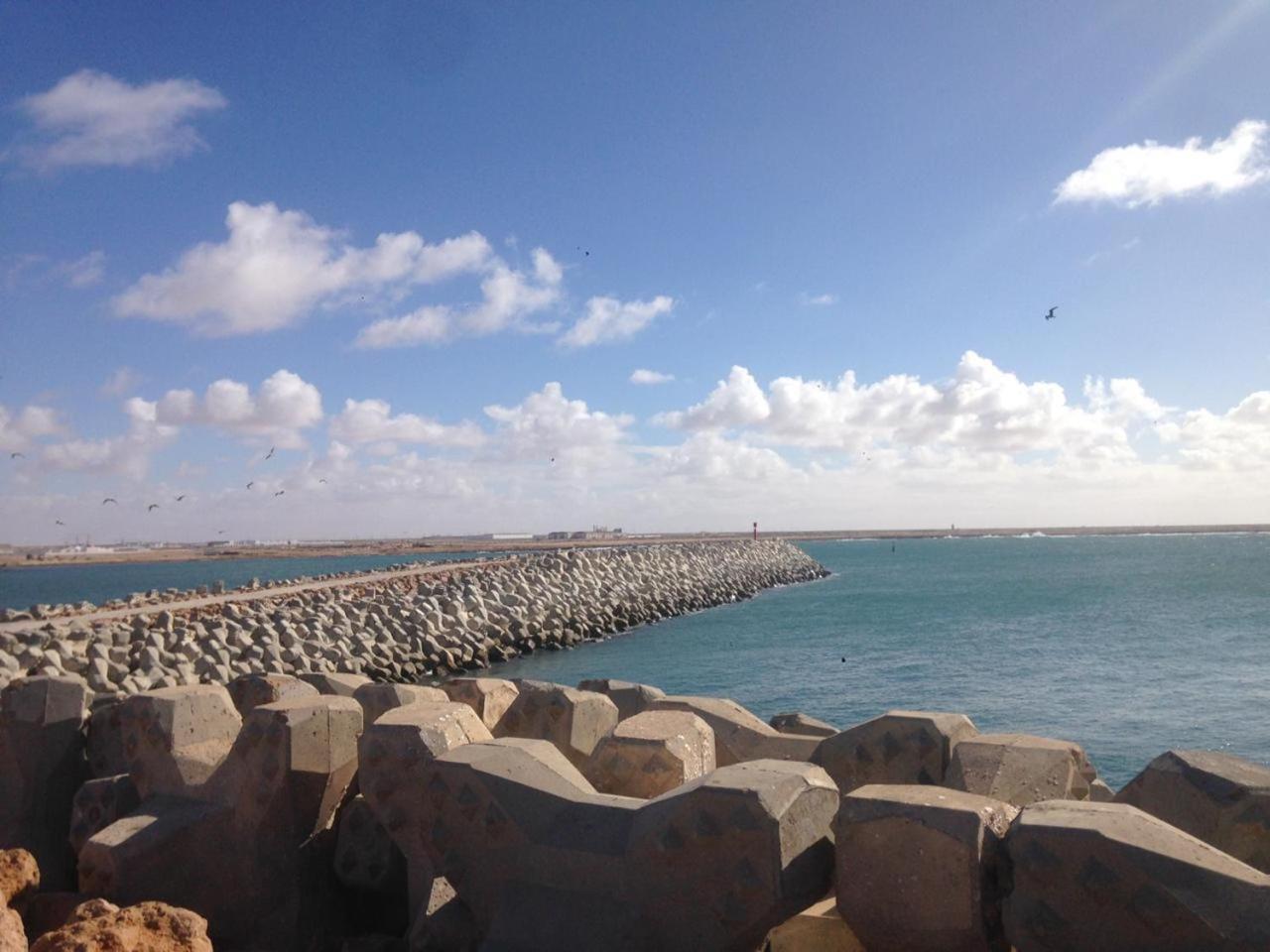 Hotel El Ghazi Tarfaya ภายนอก รูปภาพ